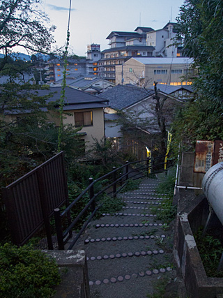 関西の有名風俗街はここ！激安風俗エリア6選【ミナミ/キタ/京橋/飛田新地/雄琴/神戸】 - みんげきチャンネル