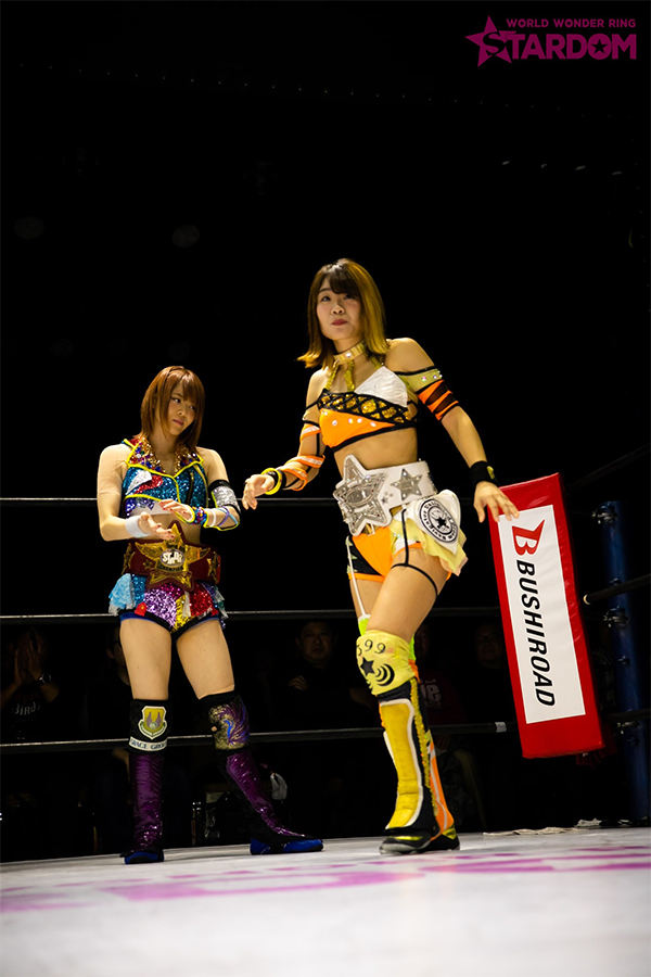 BBM 2011 TRUE HEART□スターダム 星輝ありさ□直筆サイン入り□女子プロレス□STARDOM