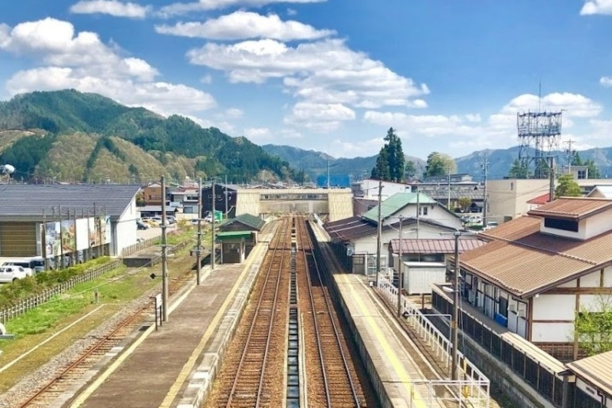 長森駅前の北口交通広場が完成　ロータリーや駐輪場を整備　岐阜市