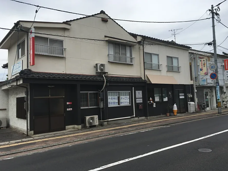 ラフィネ イオン松江店 |