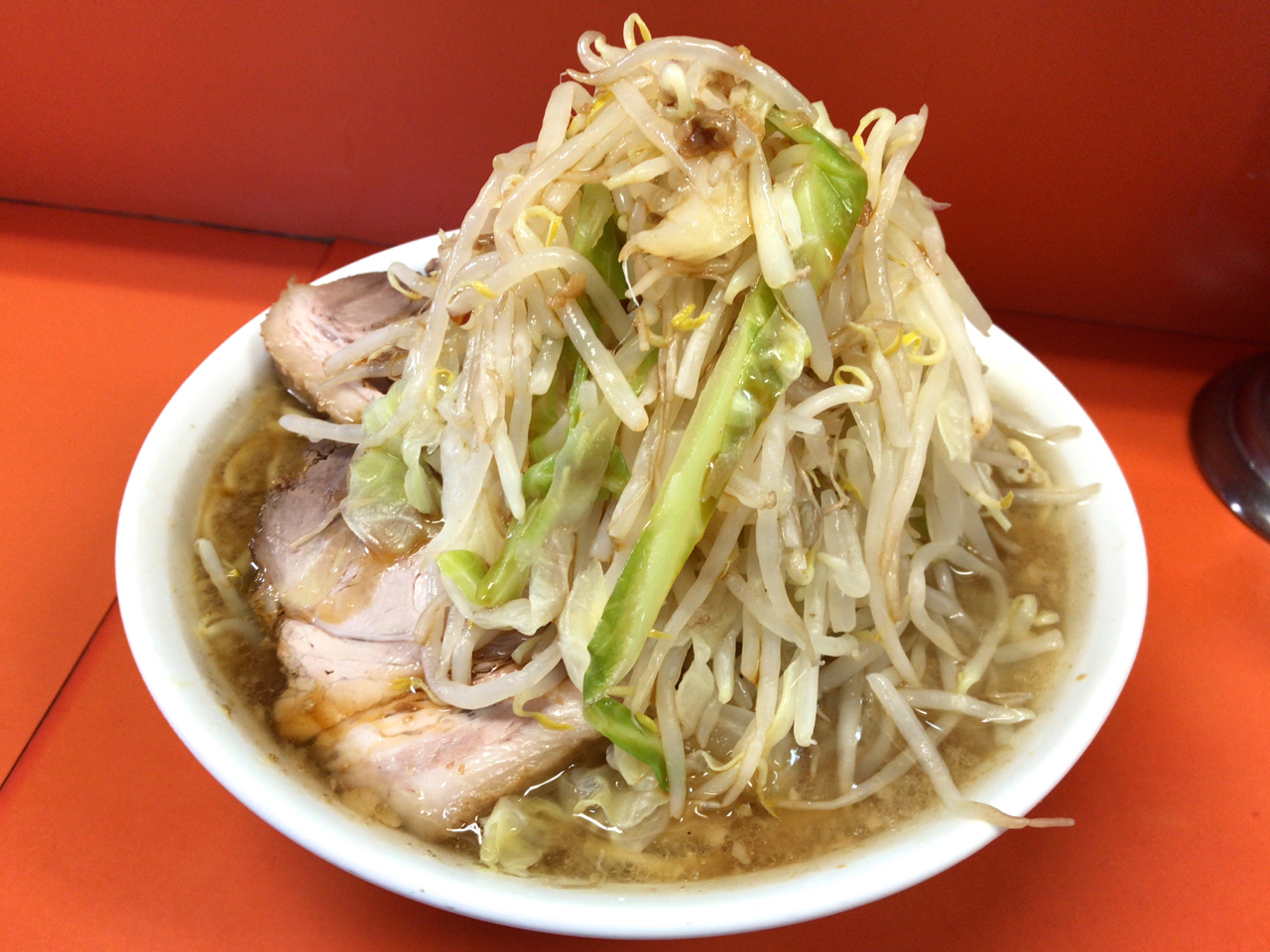 ラーメン二郎 神田神保町店『大ダブル（ヤサイ抜き）＋生玉子』 -